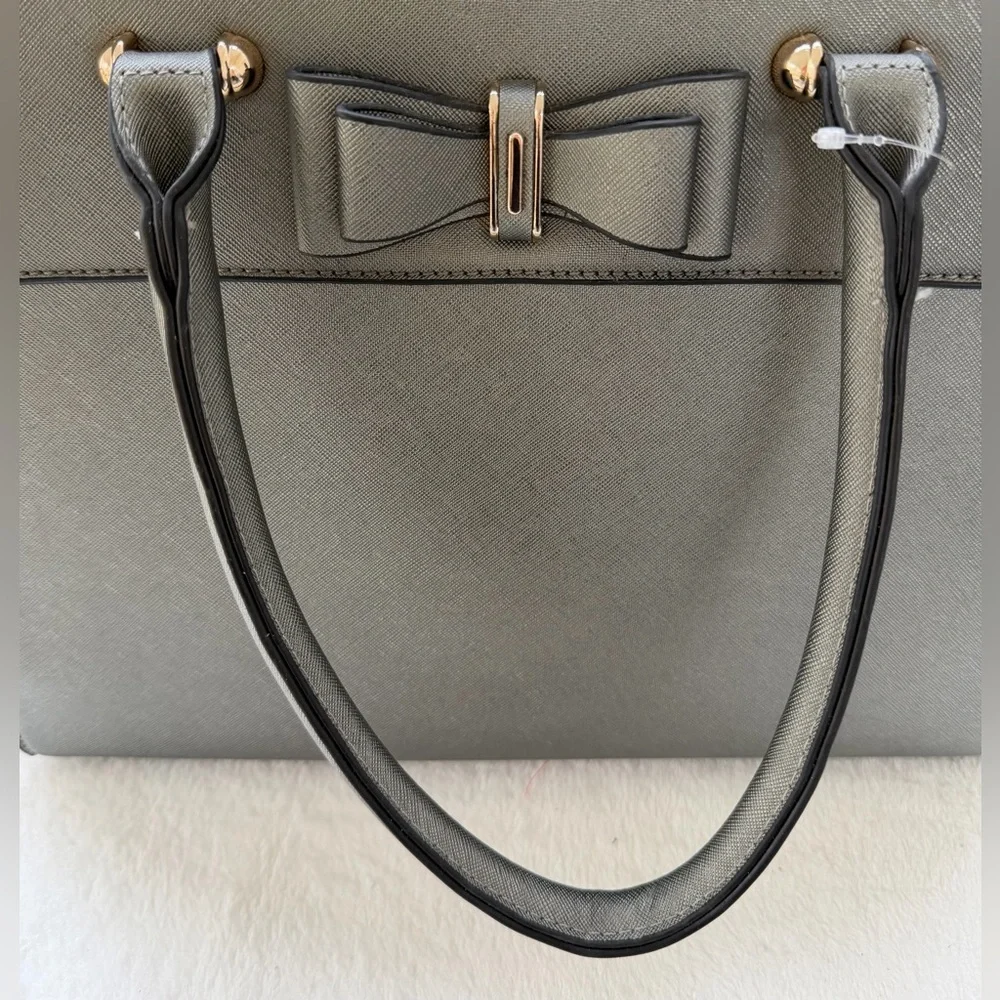 Ljoseind designer pewter